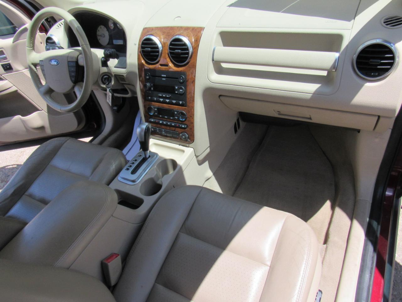 Ford Freestyle Limited AWD 2005