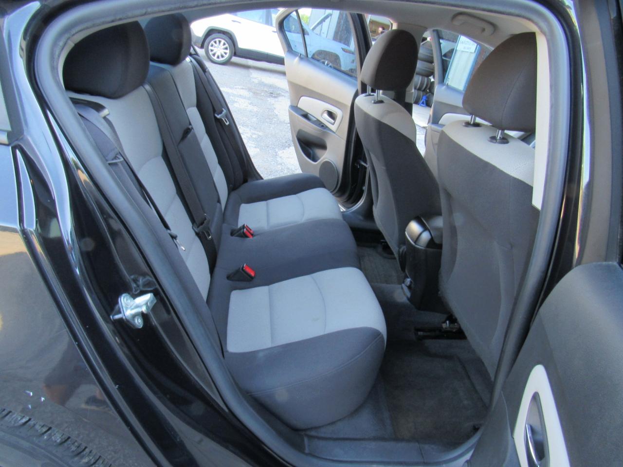 Chevrolet Cruze LS Auto 2014