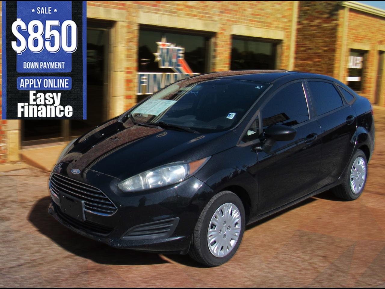 2015 Ford Fiesta S Sedan's photo