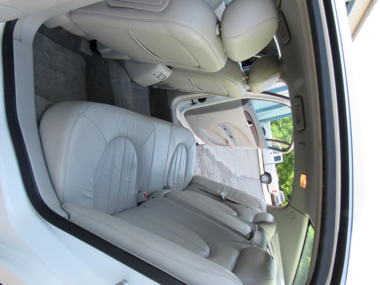 Buick Lucerne CXL 2010
