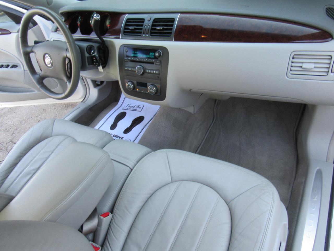 Buick Lucerne CXL 2010