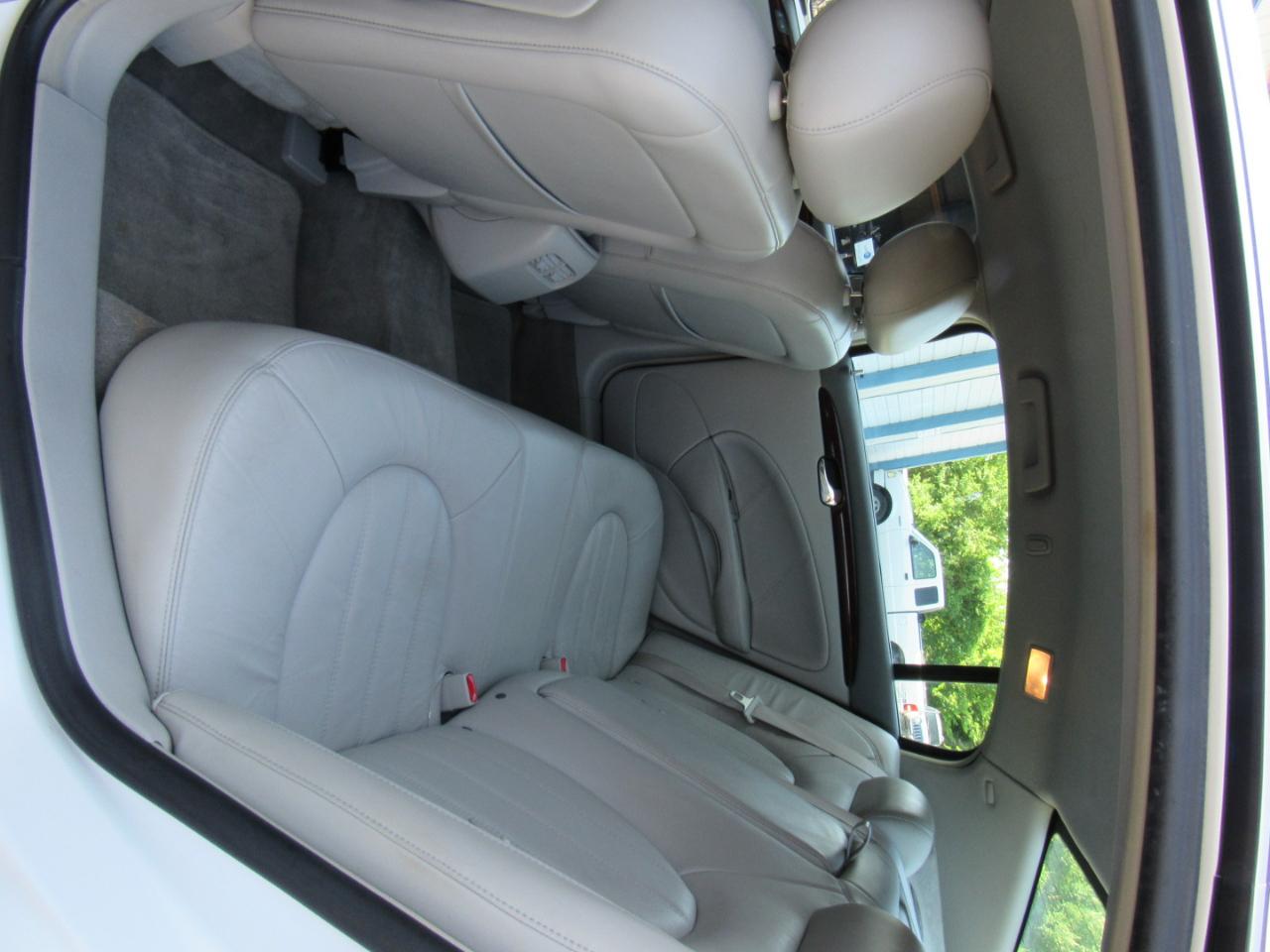 Buick Lucerne CXL 2010