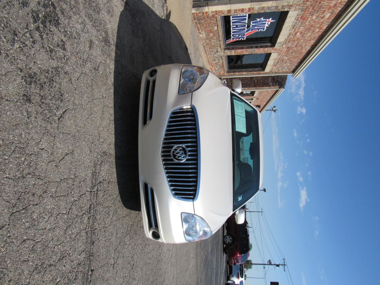 Buick Lucerne CXL 2010