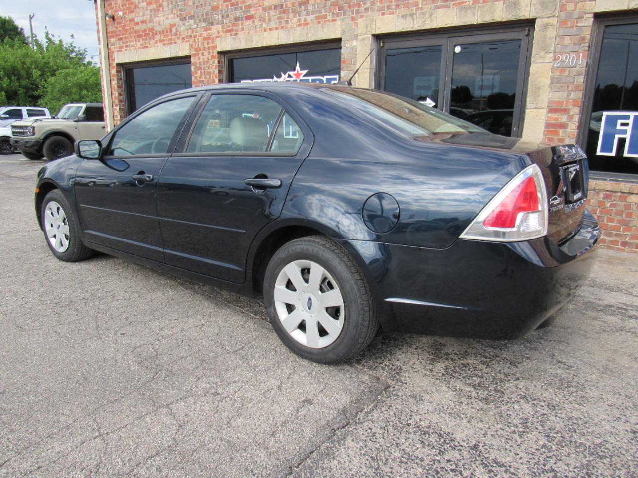 Ford Fusion S 2008