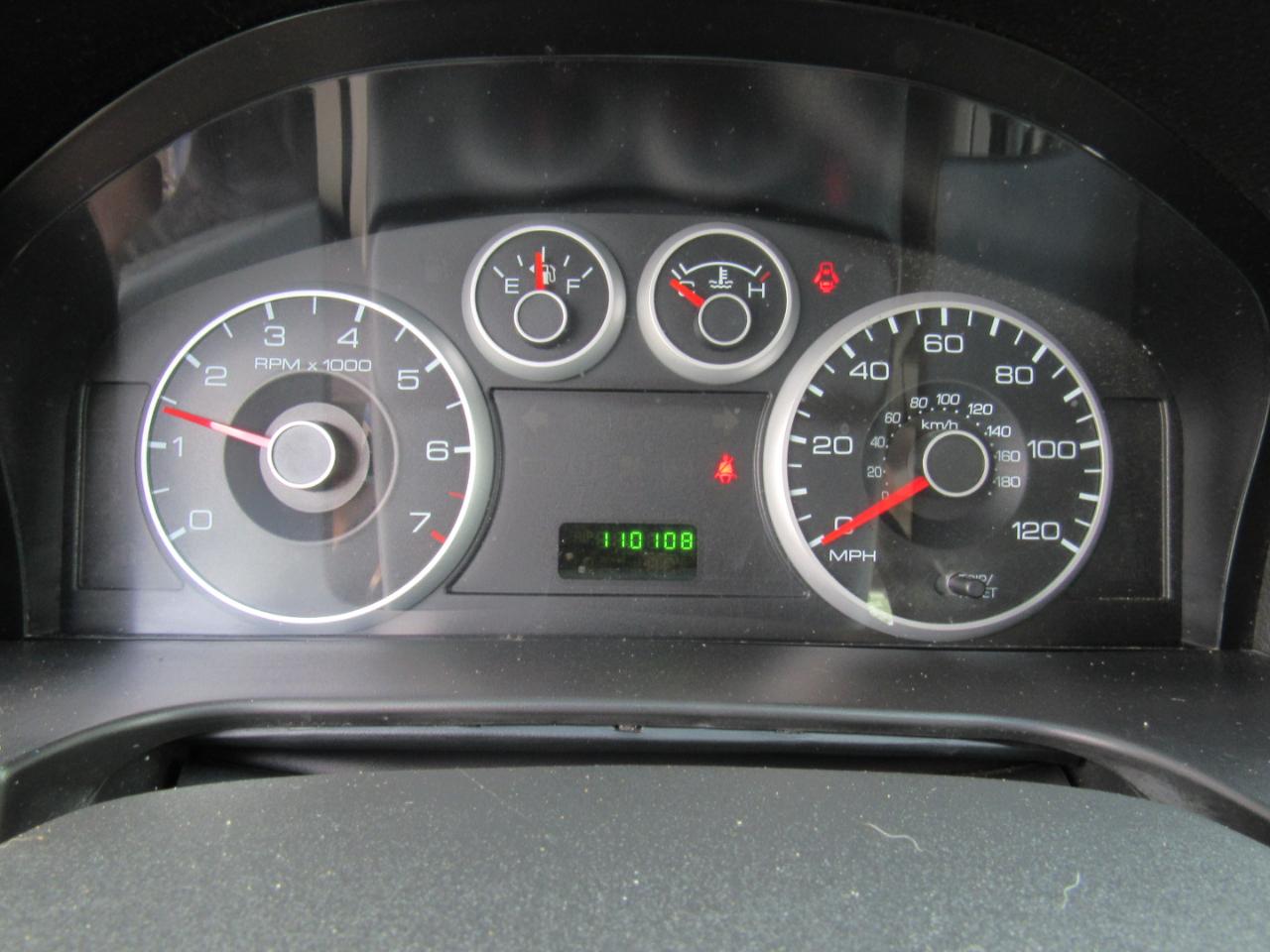 Ford Fusion S 2008