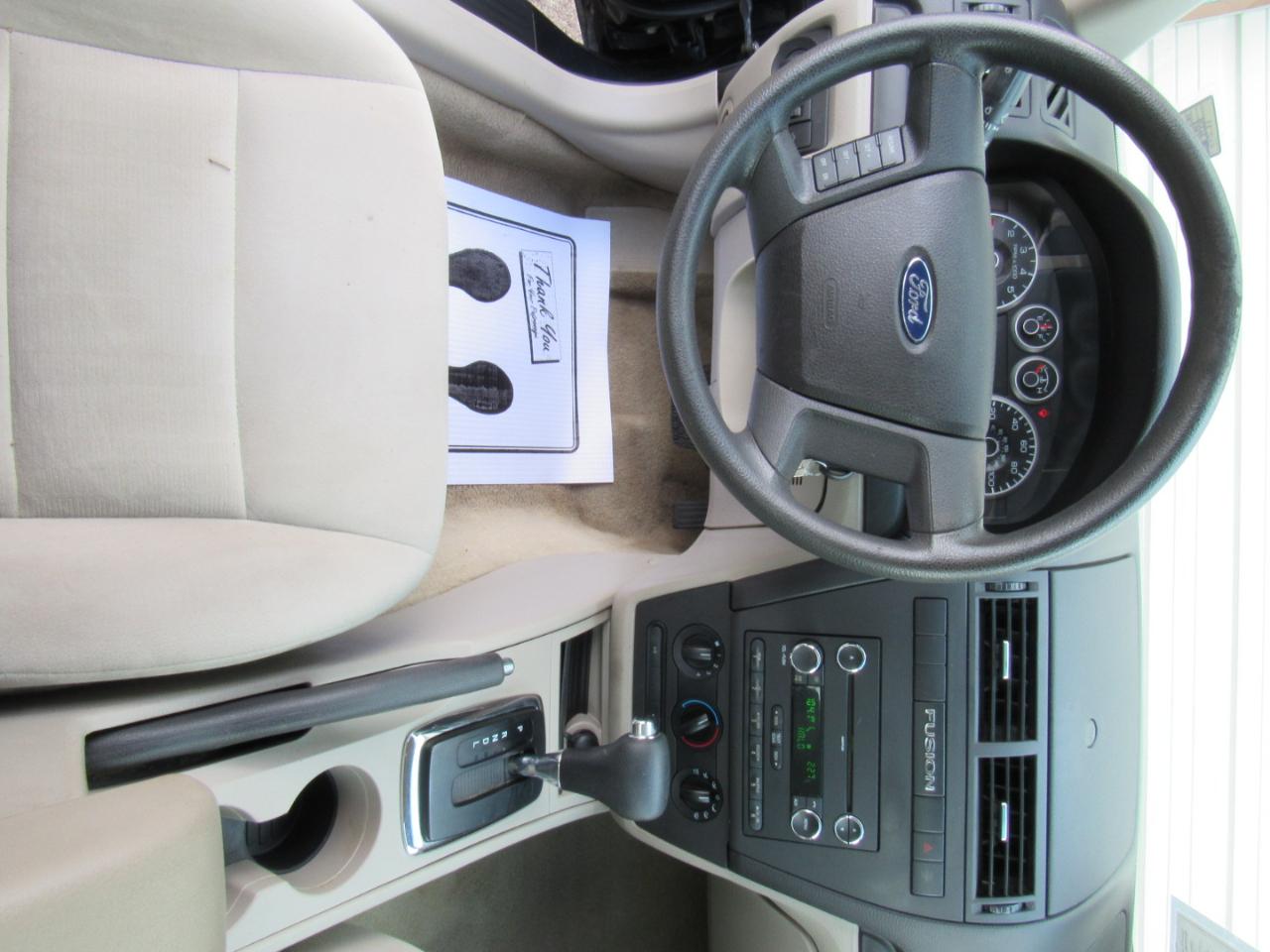 Ford Fusion S 2008