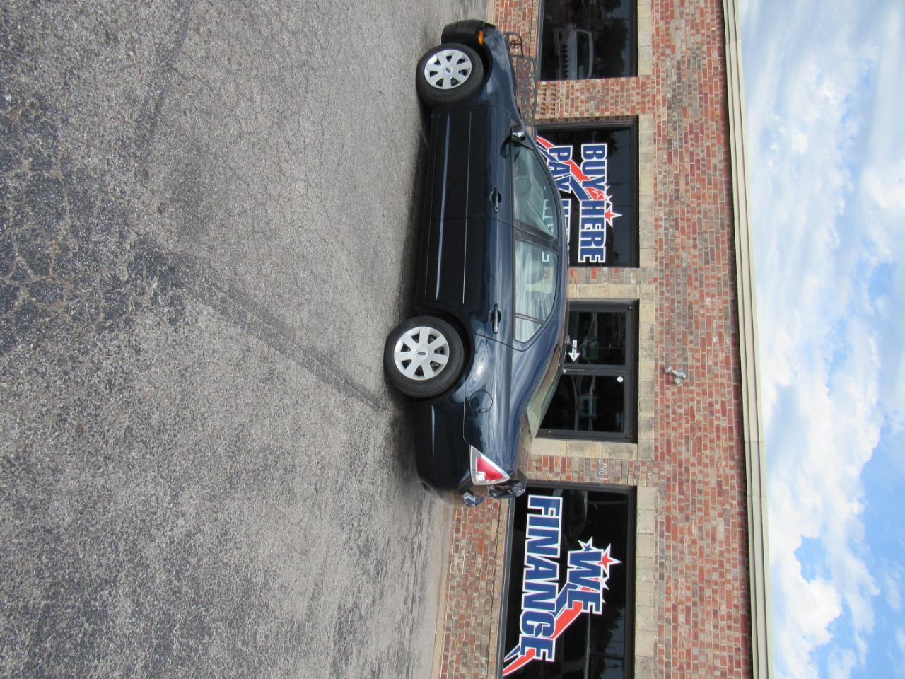 Ford Fusion S 2008