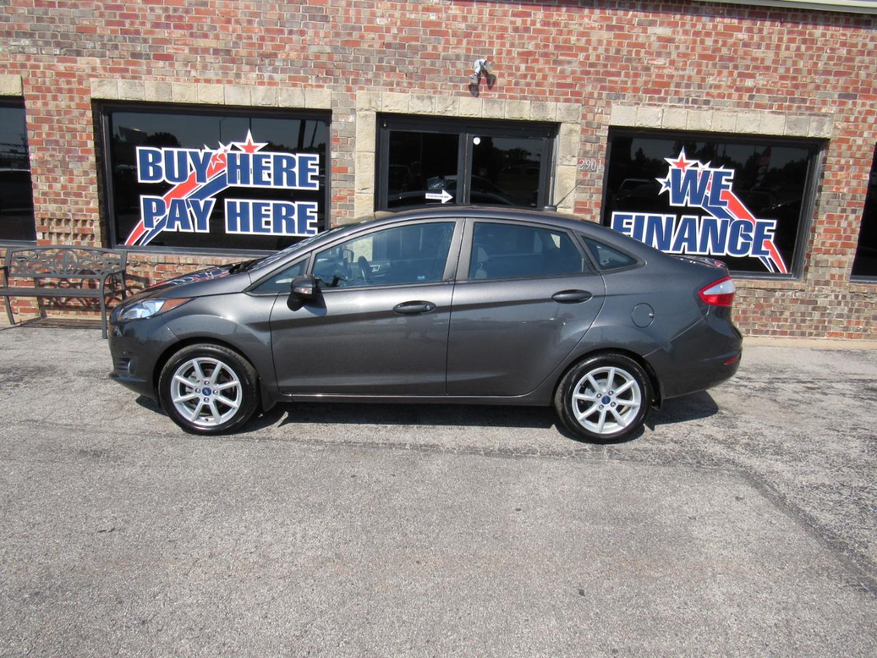 Ford Fiesta SE Sedan 2015