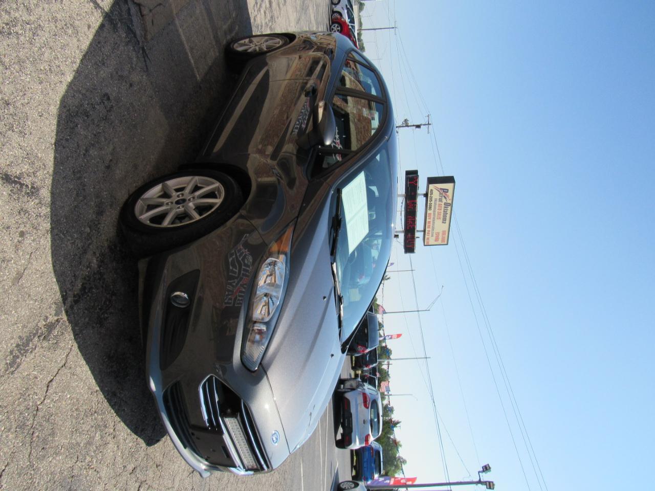 Ford Fiesta SE Sedan 2015