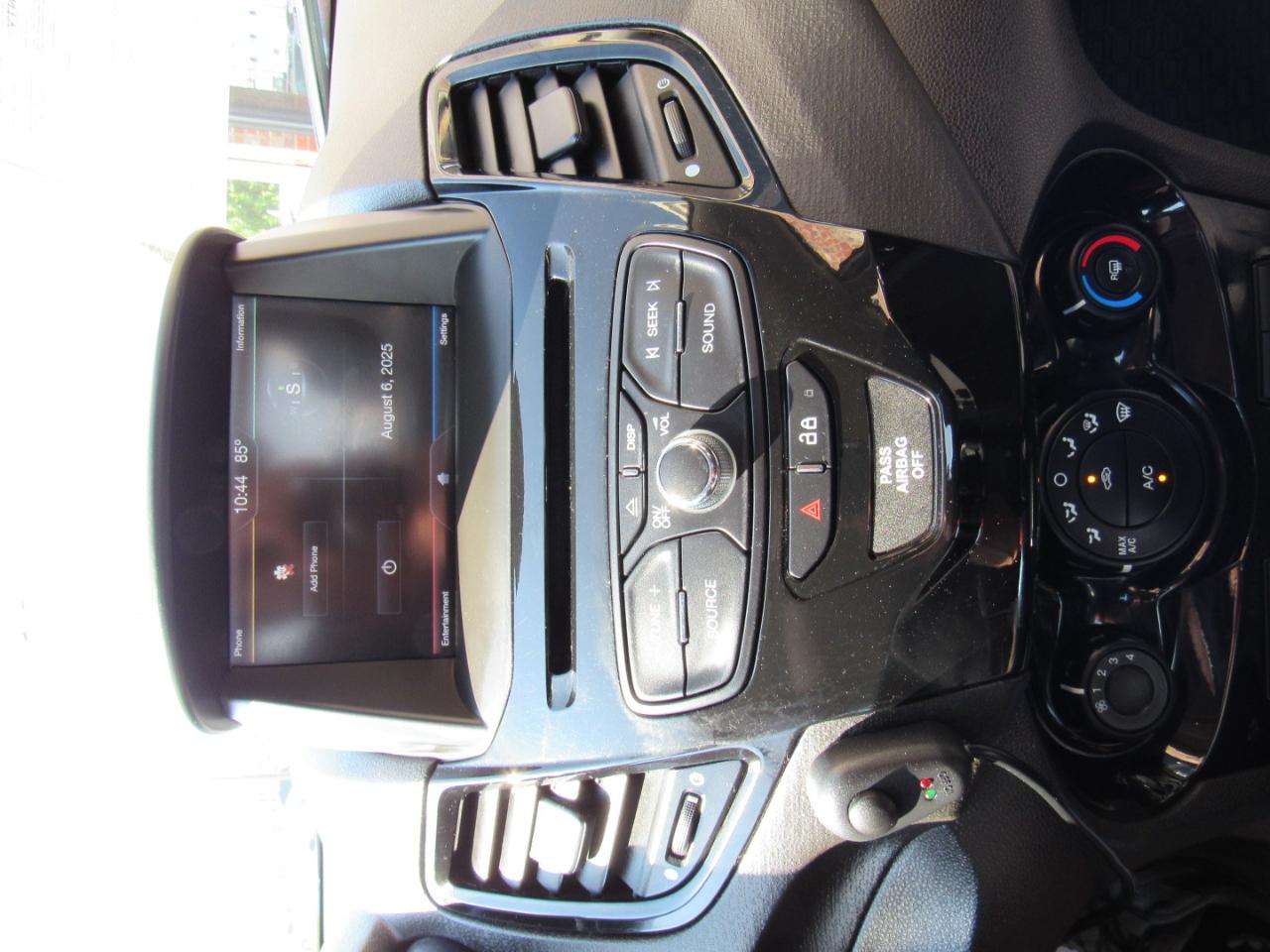 Ford Fiesta SE Sedan 2015