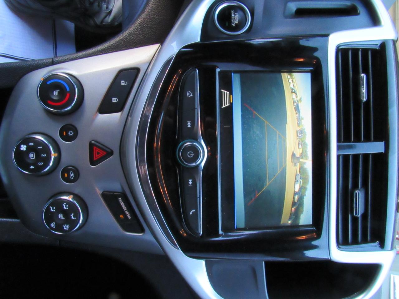 Chevrolet Sonic Premier Auto Sedan 2018