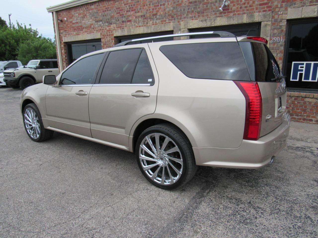 Cadillac SRX V8 2005