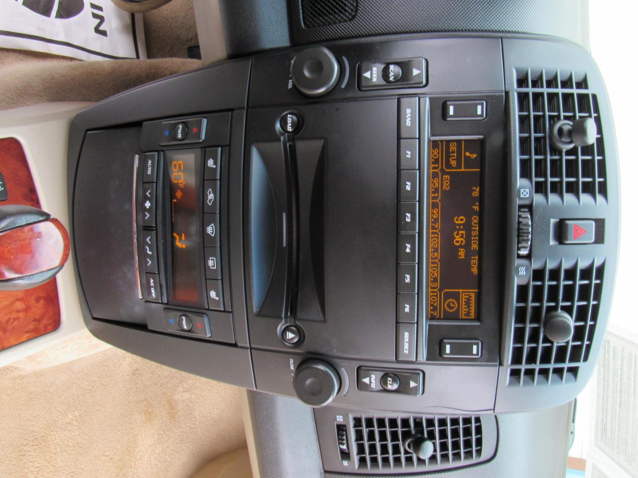 Cadillac SRX V8 2005