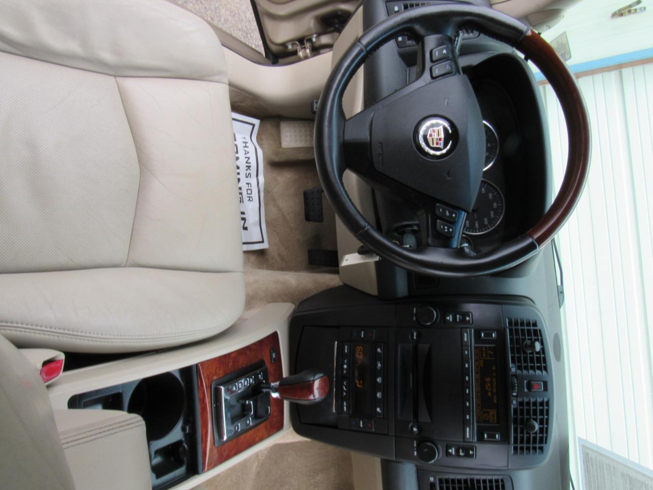 Cadillac SRX V8 2005