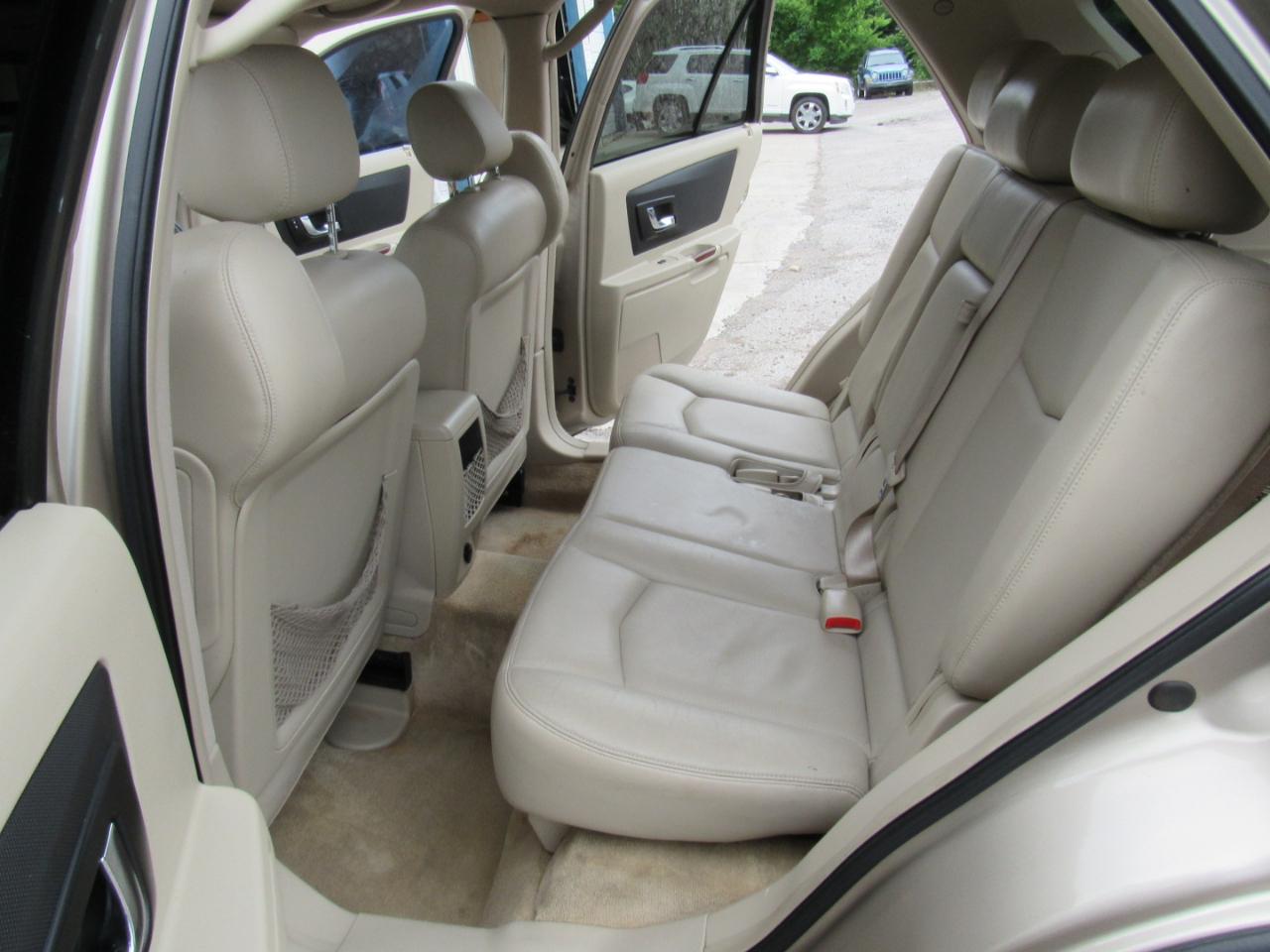 Cadillac SRX V8 2005