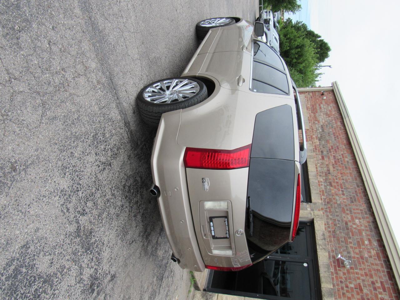 Cadillac SRX V8 2005