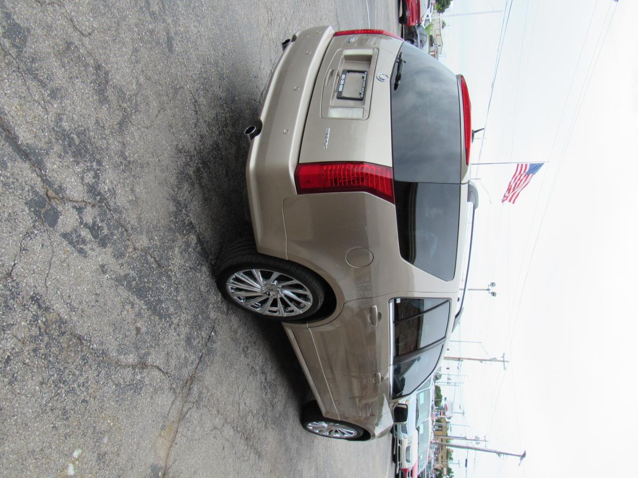 Cadillac SRX V8 2005