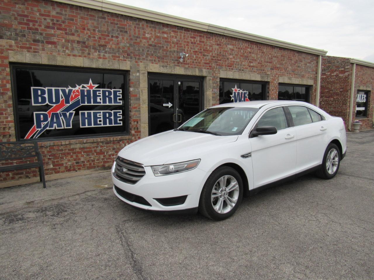 Ford Taurus SE FWD 2017