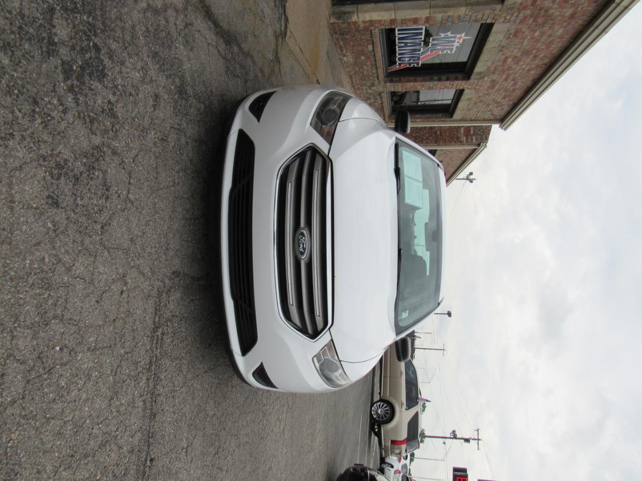 Ford Taurus SE FWD 2017