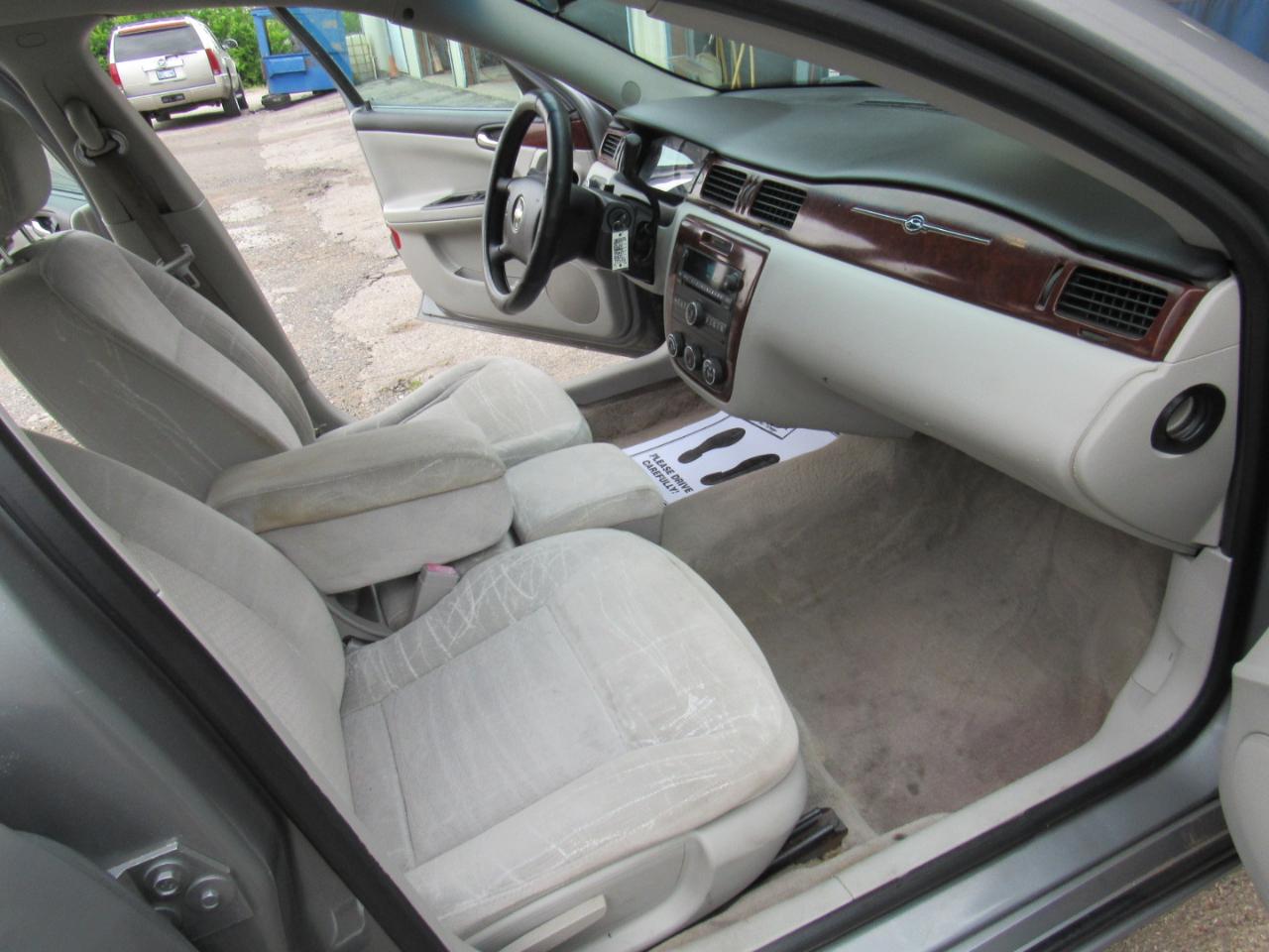 Chevrolet Impala LS 2008