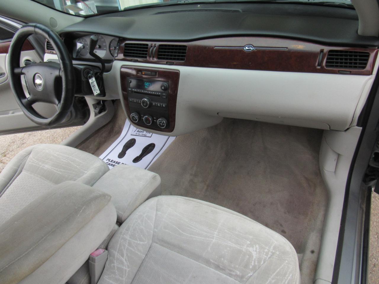 Chevrolet Impala LS 2008