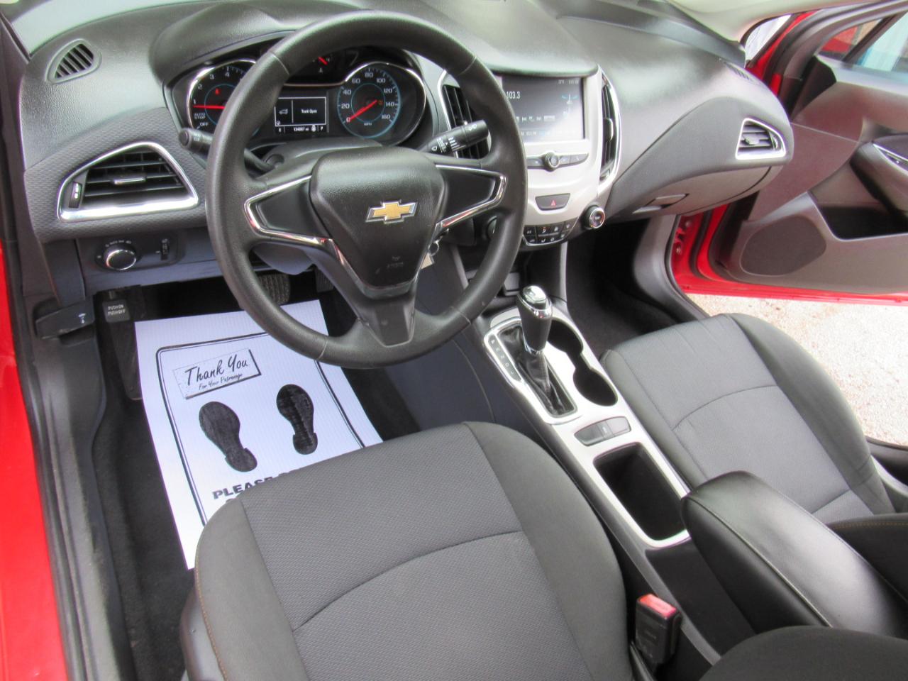 Chevrolet Cruze LS Auto 2018