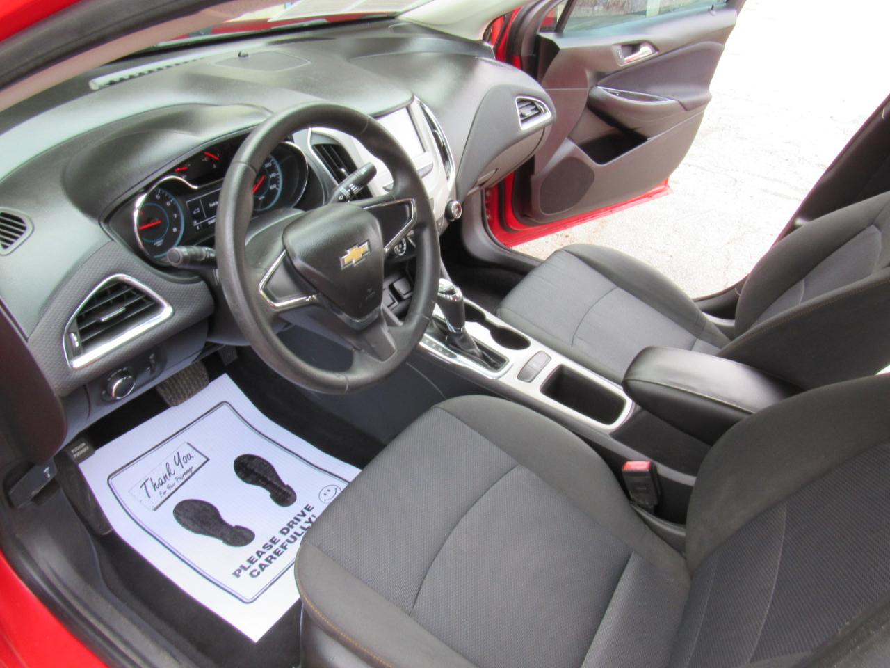 Chevrolet Cruze LS Auto 2018