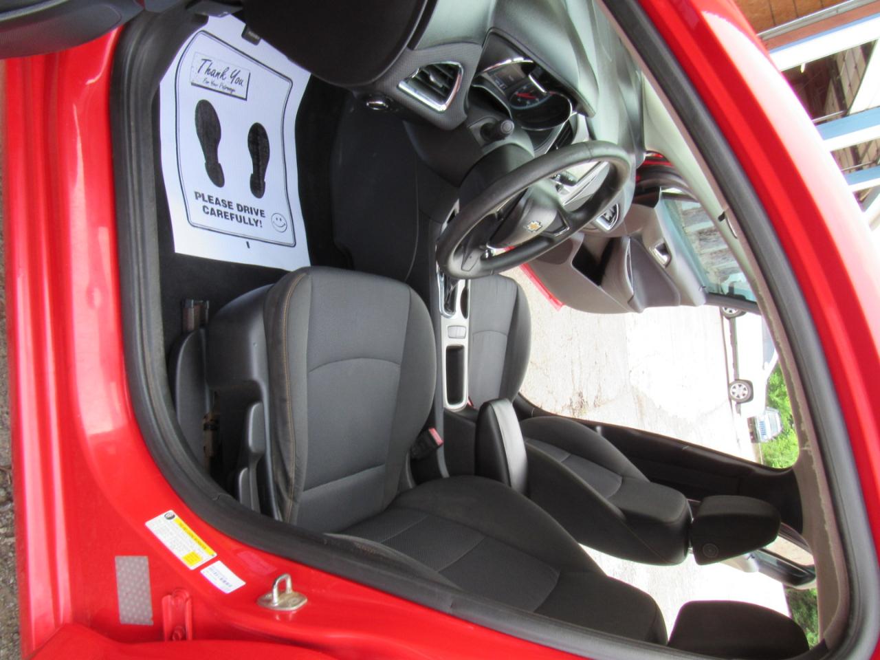 Chevrolet Cruze LS Auto 2018