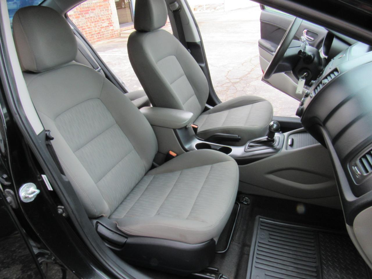 Kia Forte LX 2015