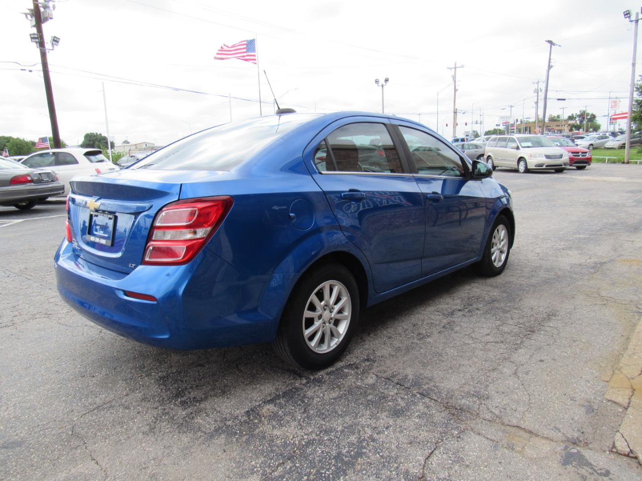 Chevrolet Sonic LT Auto Sedan 2017