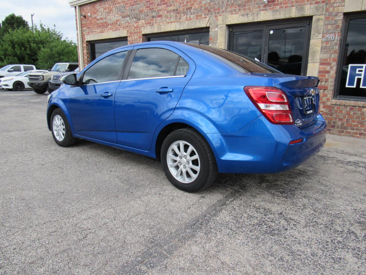 Chevrolet Sonic LT Auto Sedan 2017