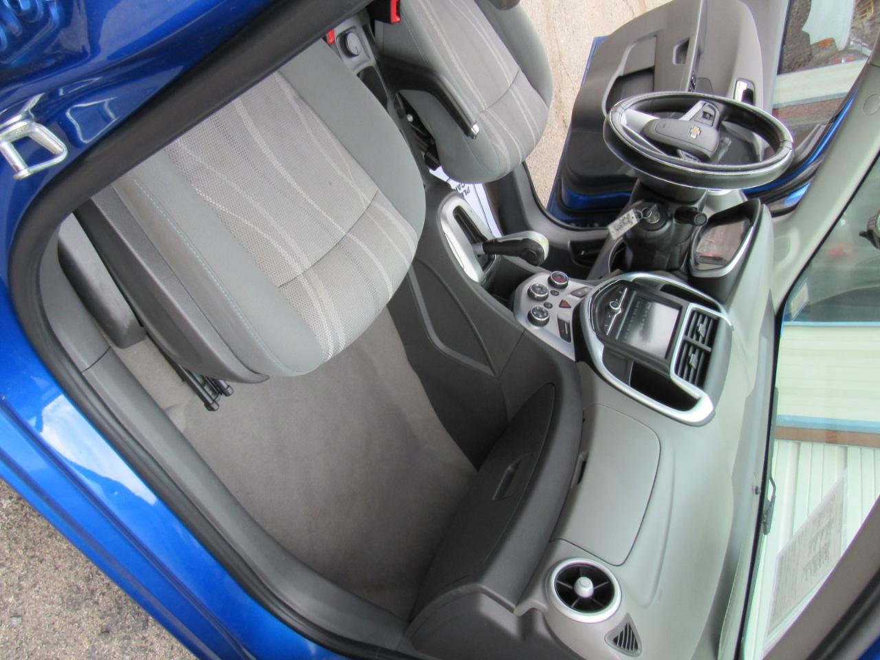 Chevrolet Sonic LT Auto Sedan 2017
