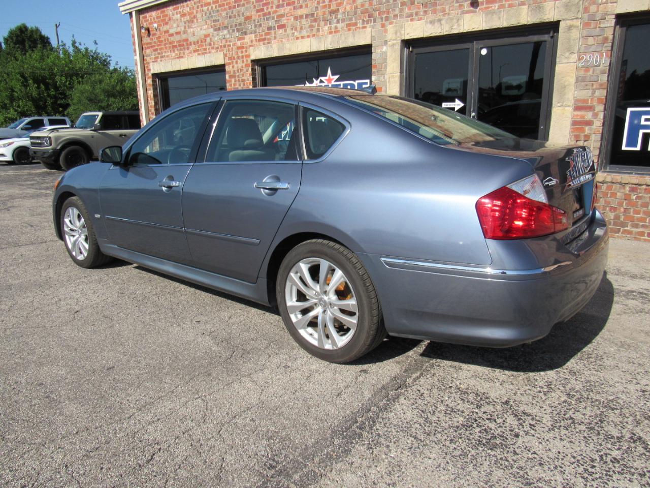 Infiniti M 35 Sedan 2008