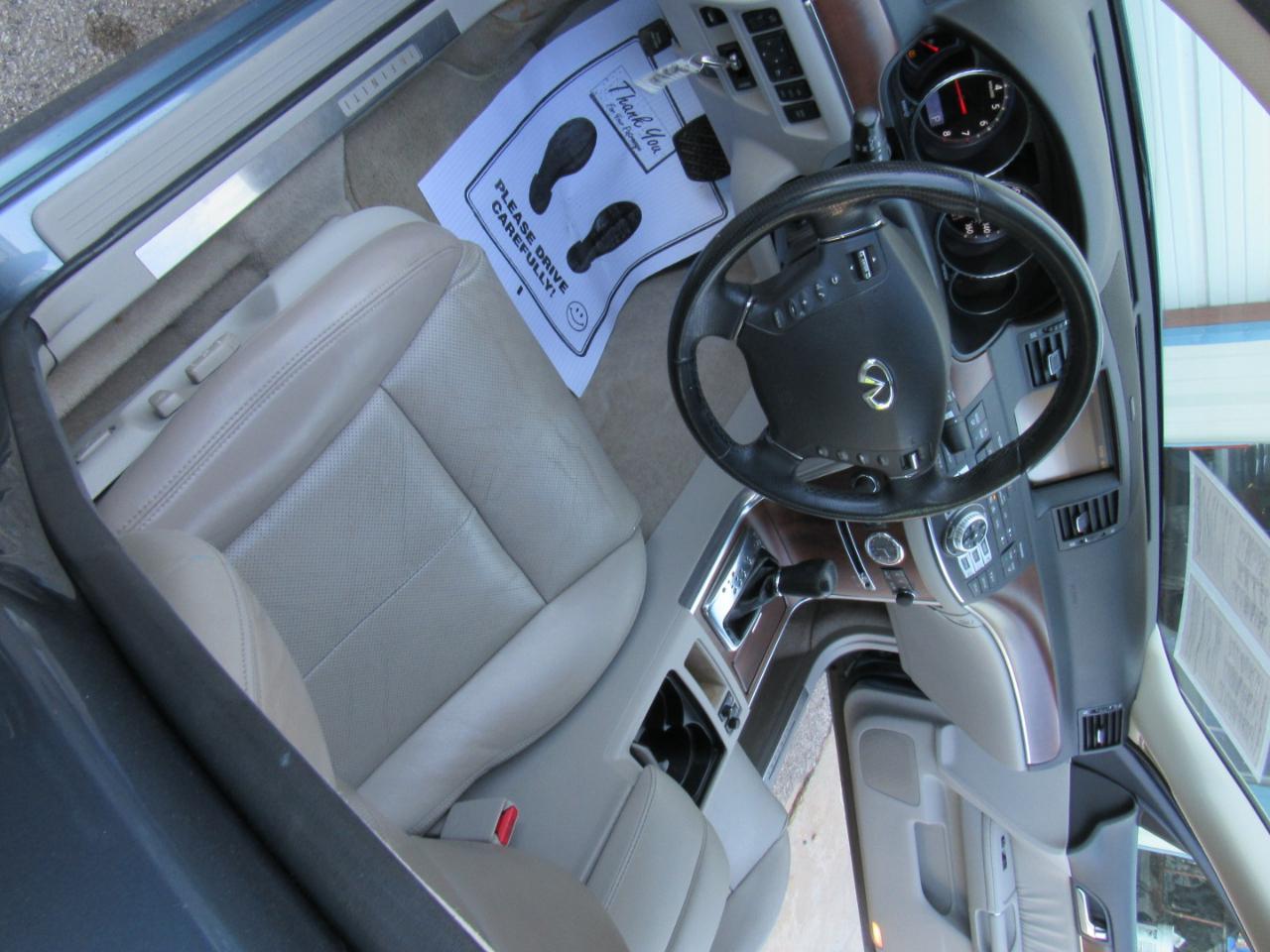 Infiniti M 35 Sedan 2008
