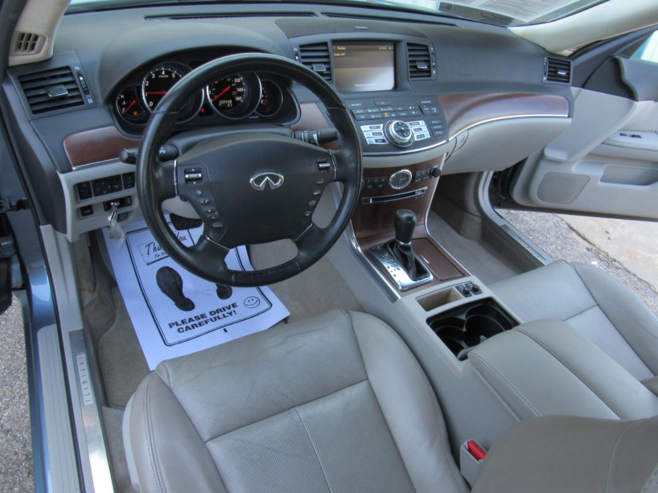 Infiniti M 35 Sedan 2008