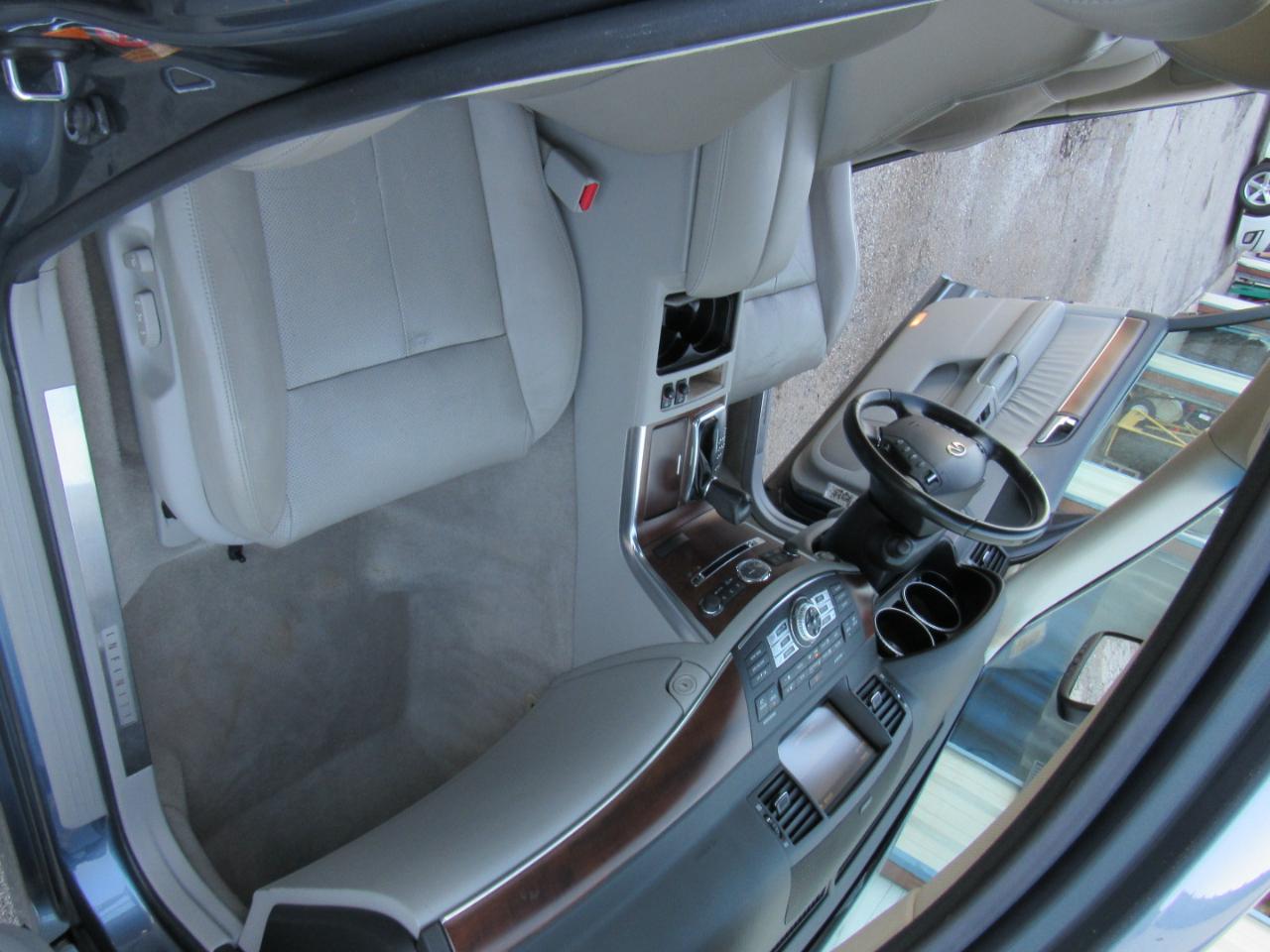 Infiniti M 35 Sedan 2008