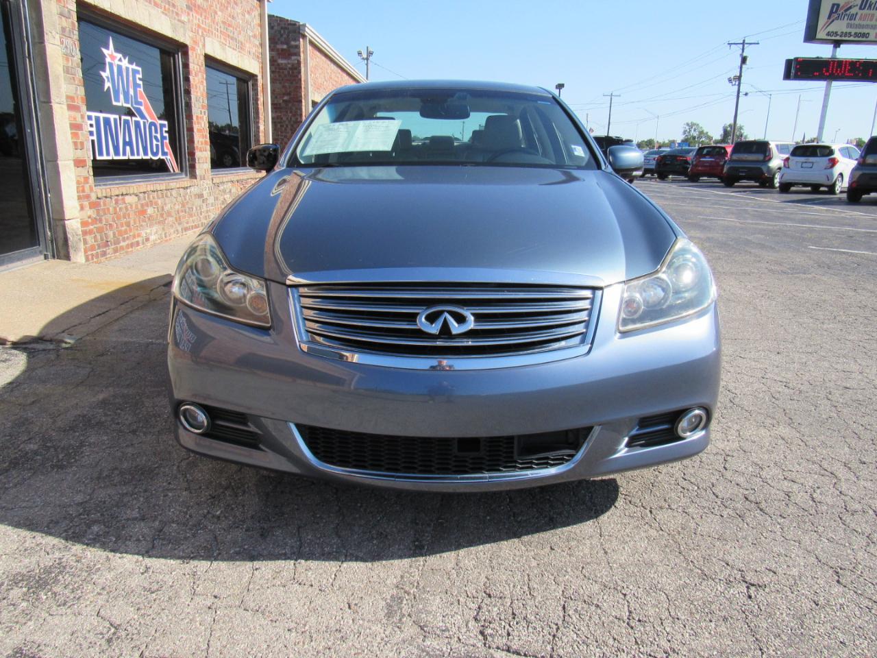 Infiniti M 35 Sedan 2008
