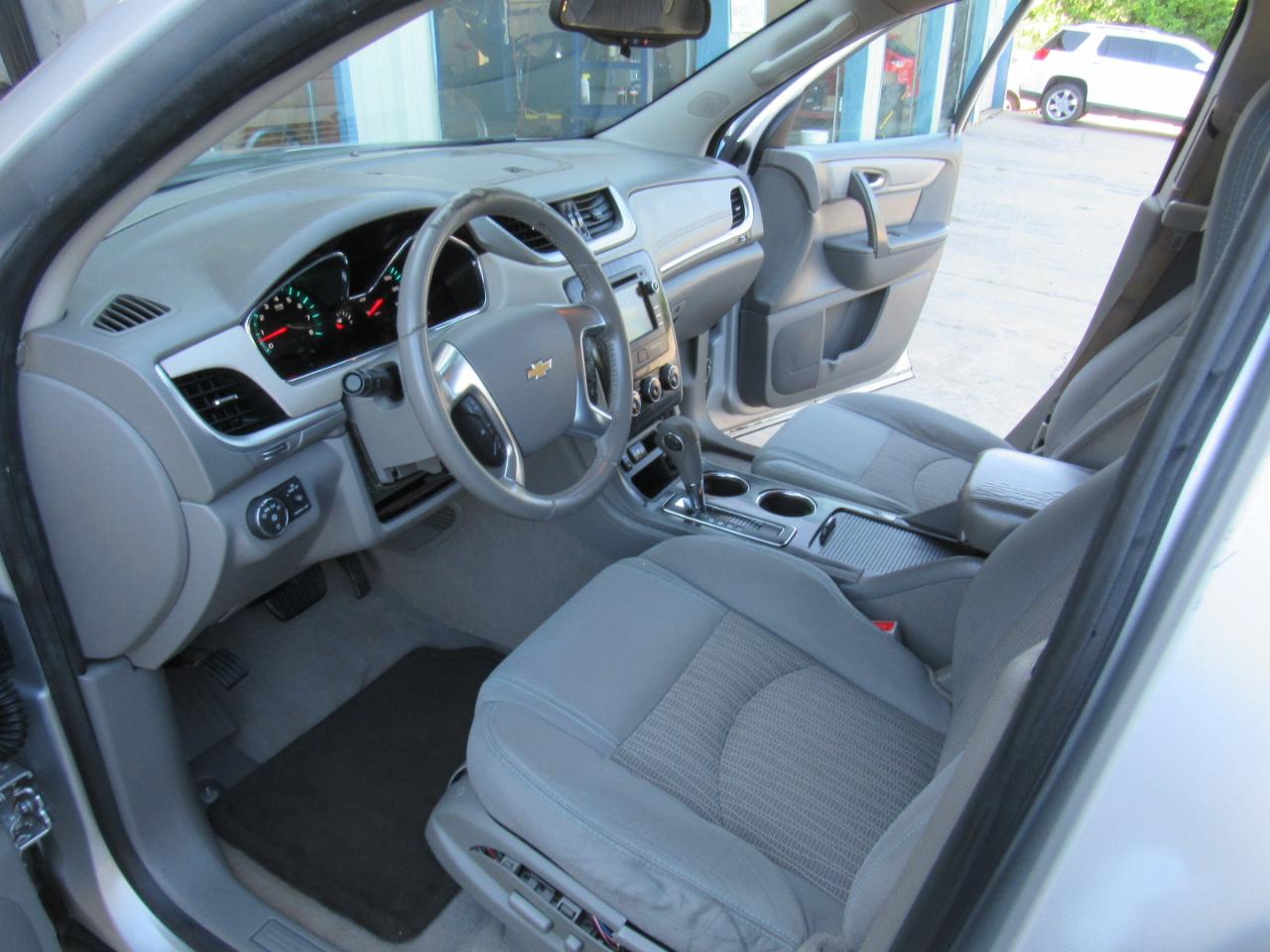 Chevrolet Traverse 1LT FWD 2014