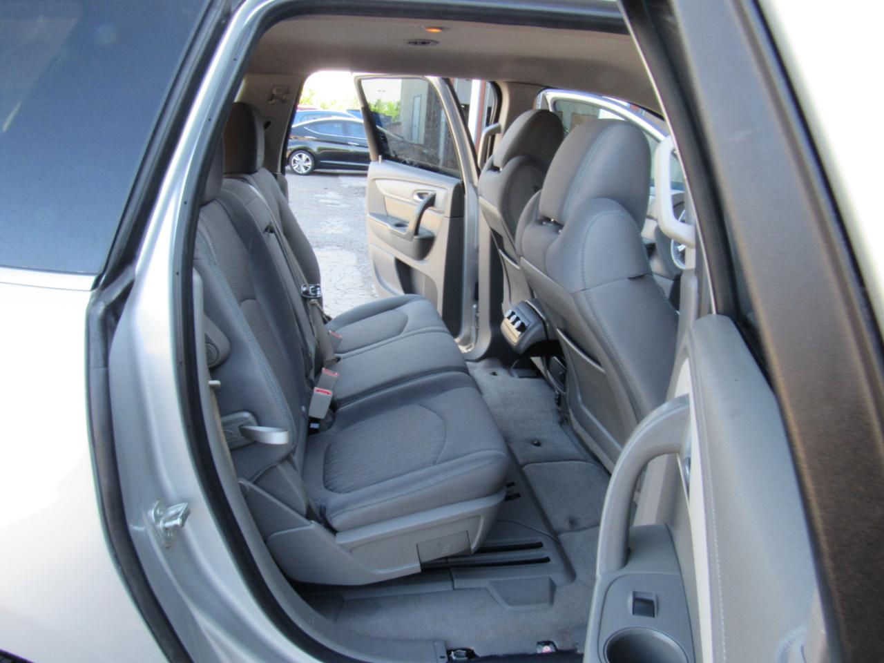 Chevrolet Traverse 1LT FWD 2014