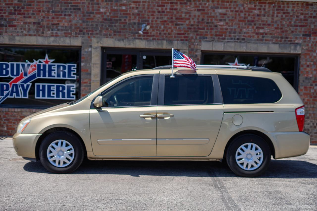 Kia Sedona LX LWB 2010