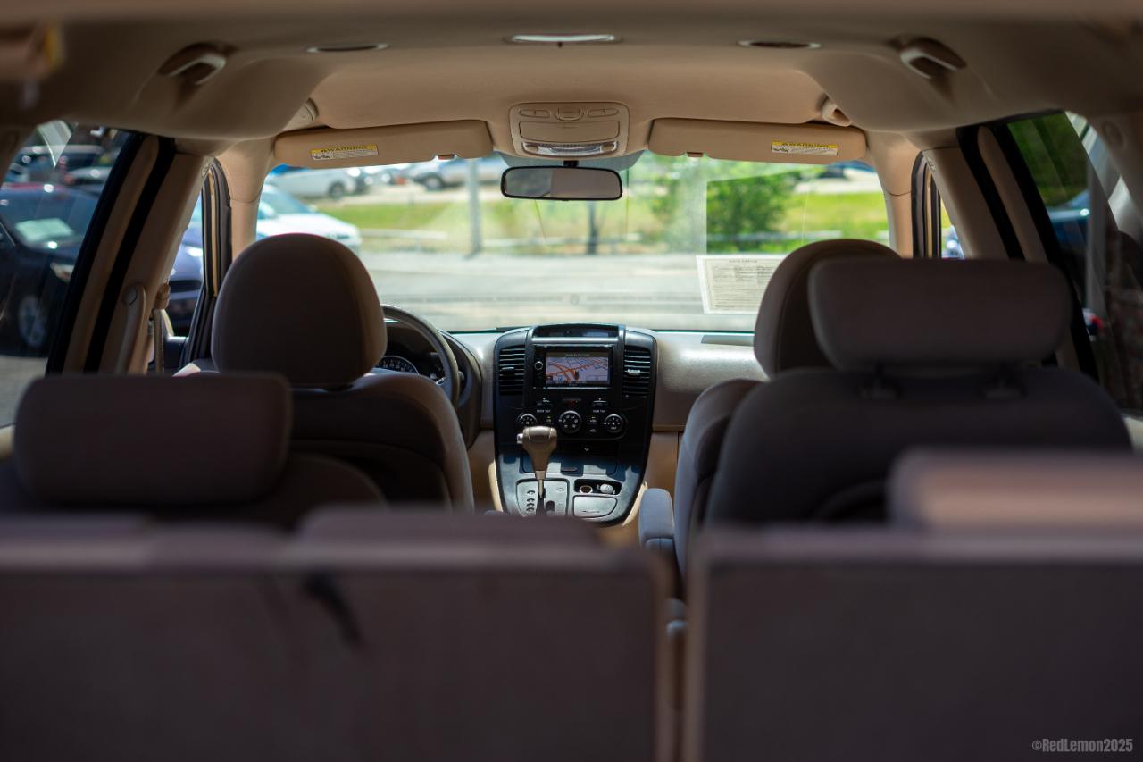 Kia Sedona LX LWB 2010
