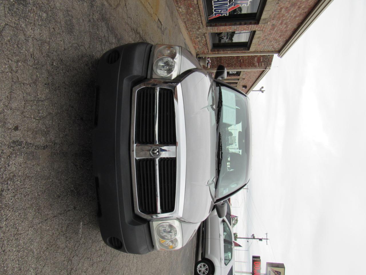 Dodge Dakota ST Club Cab 4WD 2005