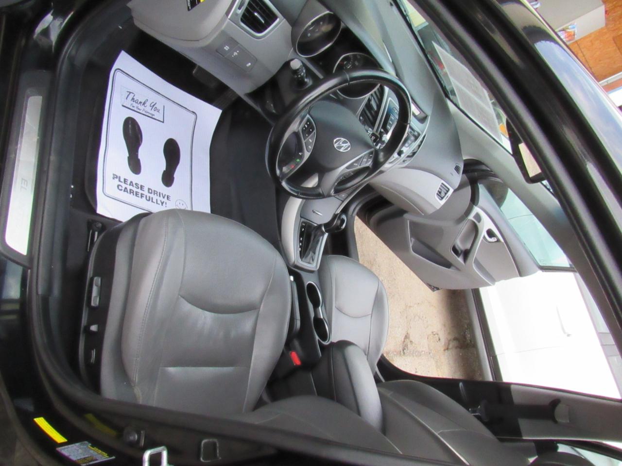Hyundai Elantra Limited 2016