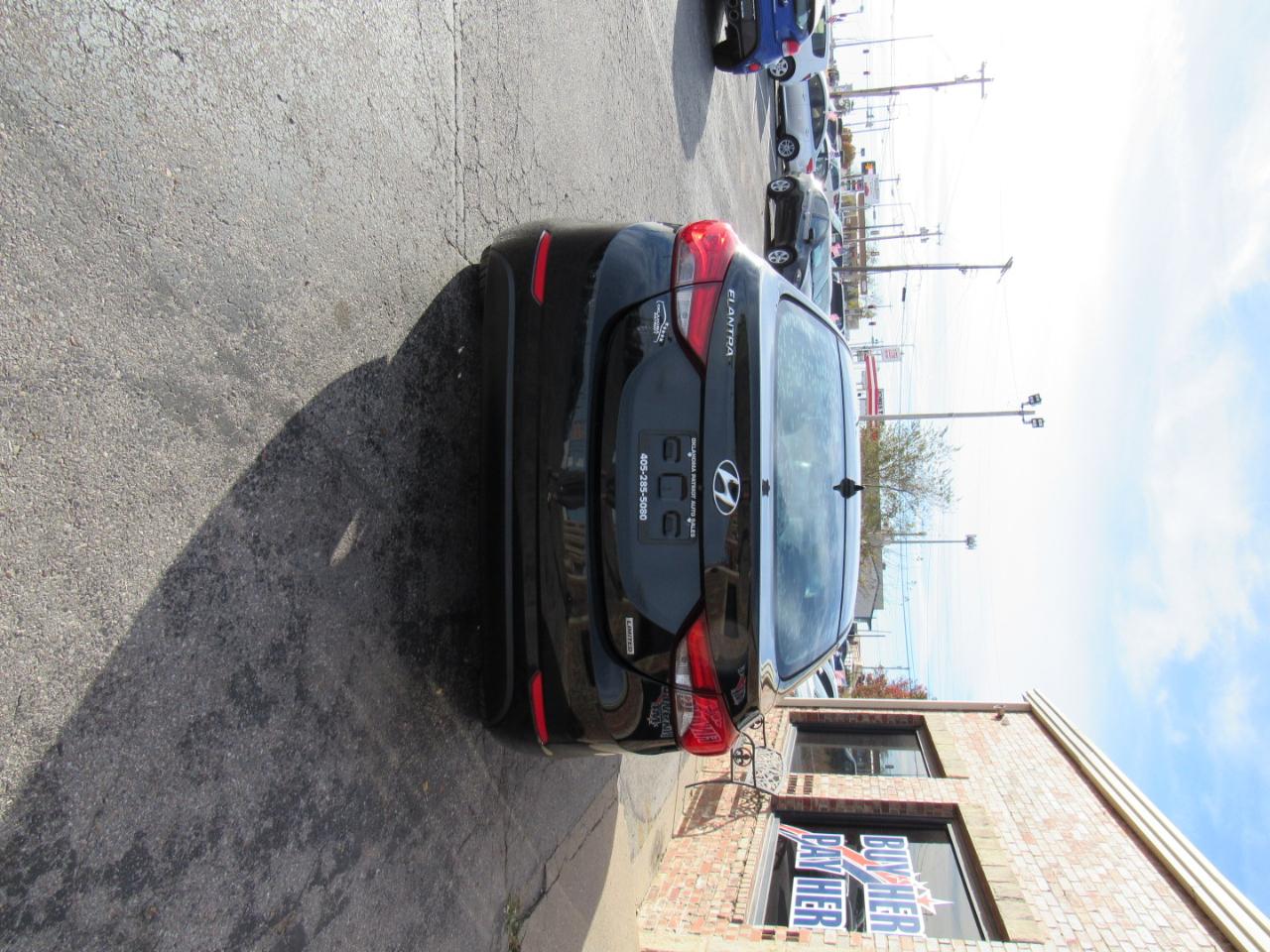 Hyundai Elantra Limited 2016