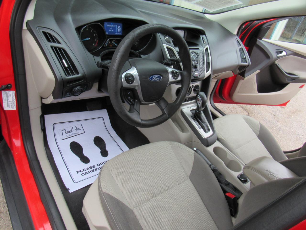 Ford Focus SE Hatch 2014