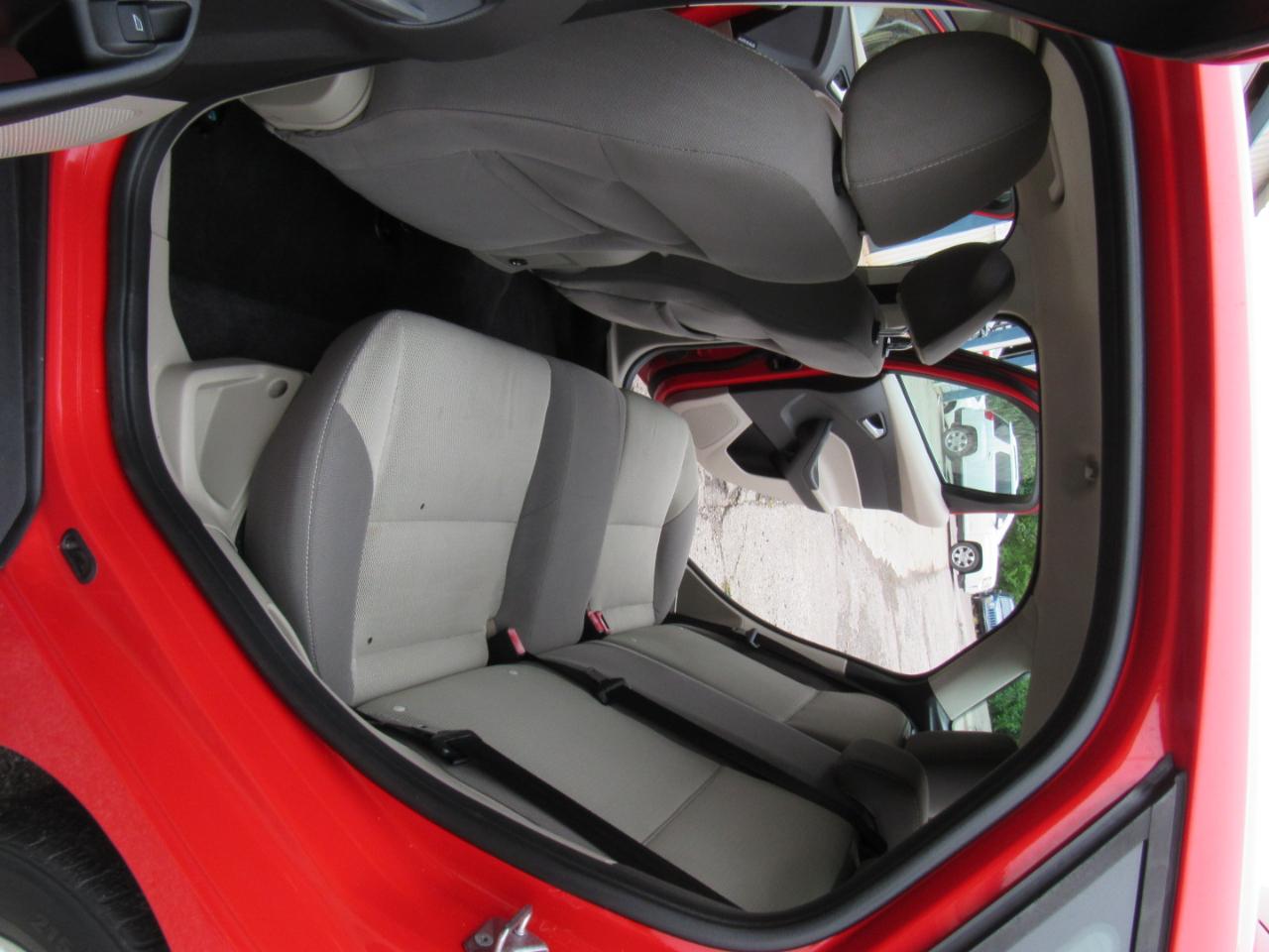 Ford Focus SE Hatch 2014