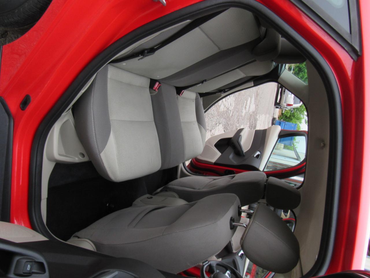 Ford Focus SE Hatch 2014