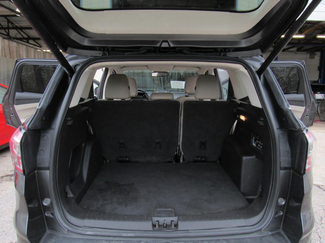 Ford Escape SEL FWD 2018