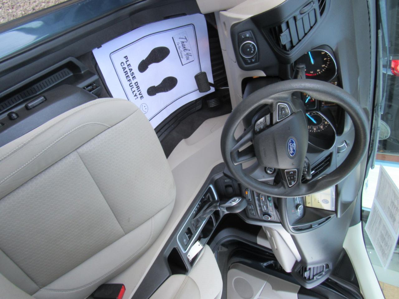 Ford Escape SE FWD 2019
