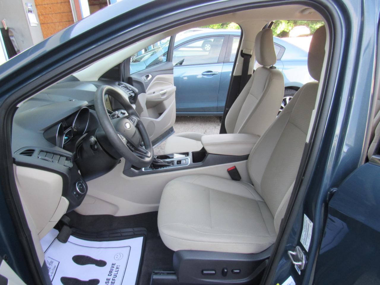 Ford Escape SE FWD 2019